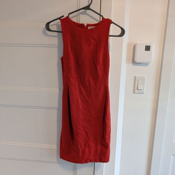 Aritzia/Babaton Miguel Dress Sz 00 - Picture 3 of 6